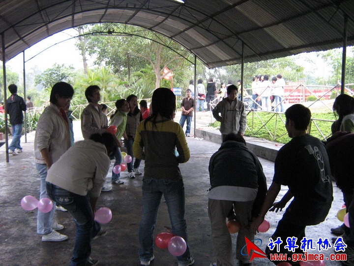 061203SKF1433.jpg
