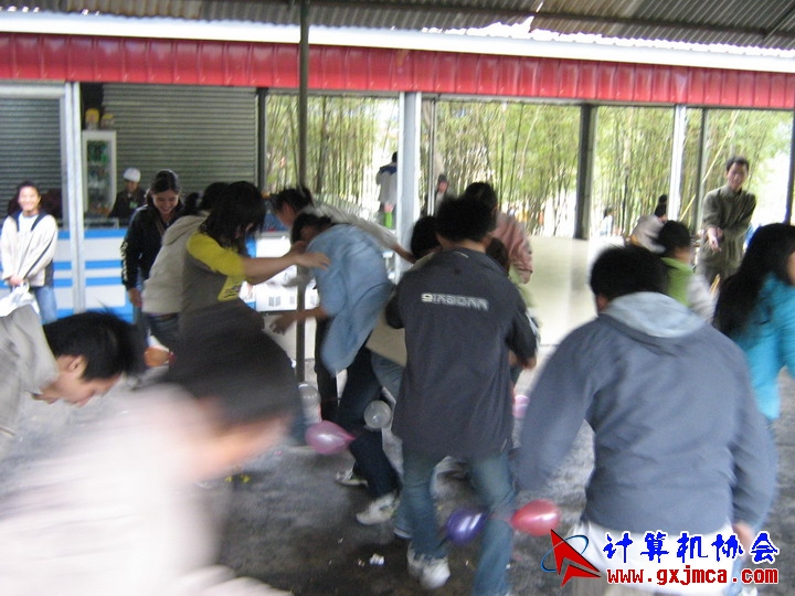 061203SKF1448.jpg