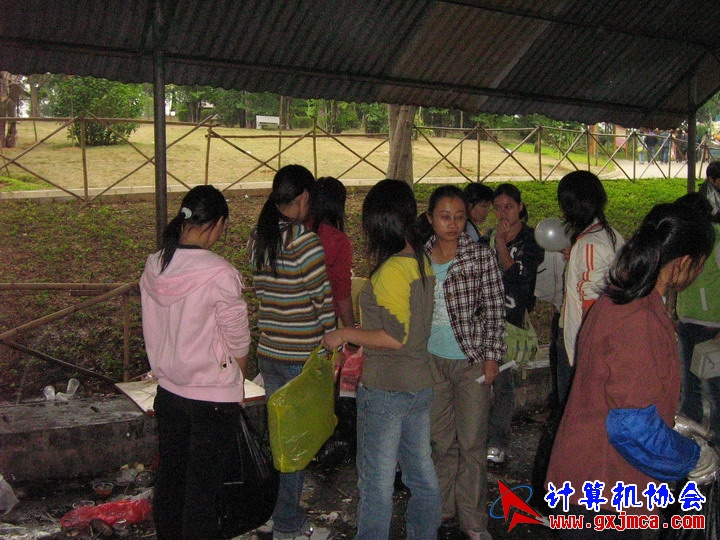 061203SKF1464.jpg