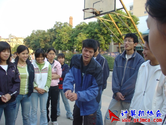061220BH044.JPG