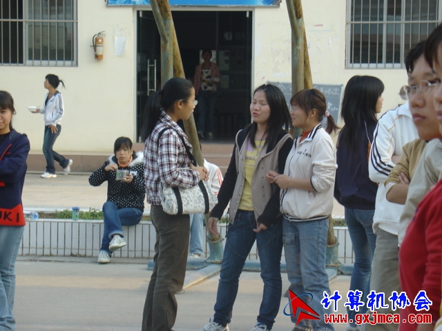 061220BH071.JPG