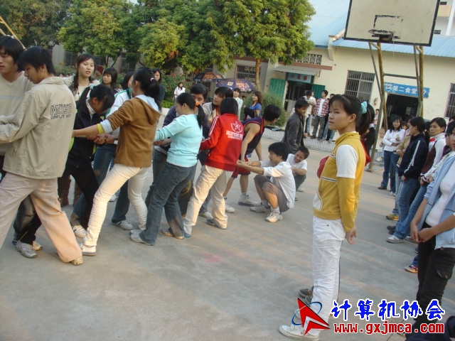 061220BH102.JPG