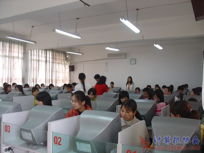 070322BZ010.JPG
