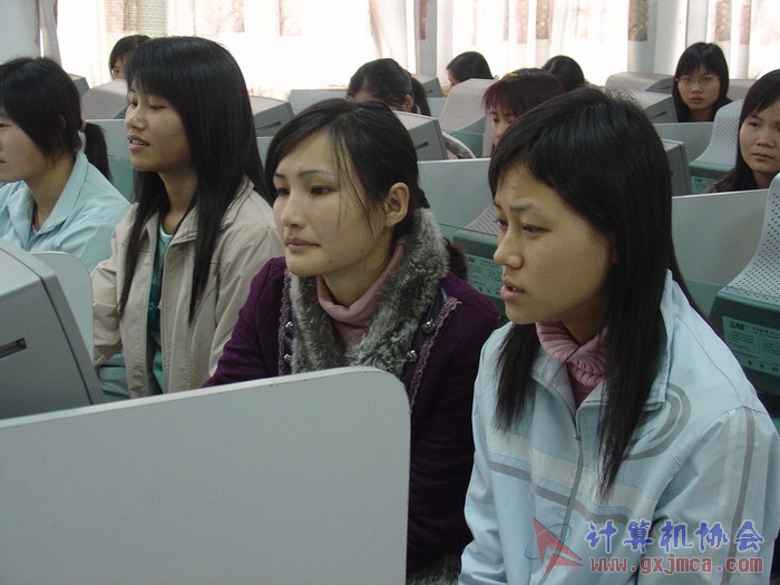 070322BZ165.JPG