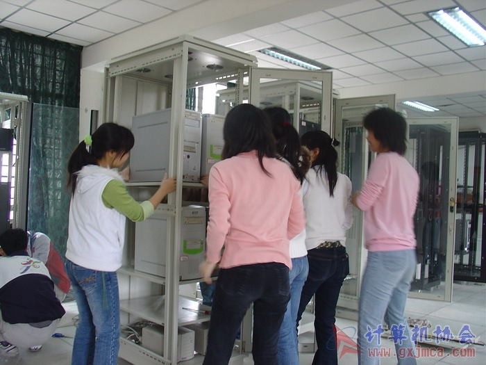 070405GZ047.JPG