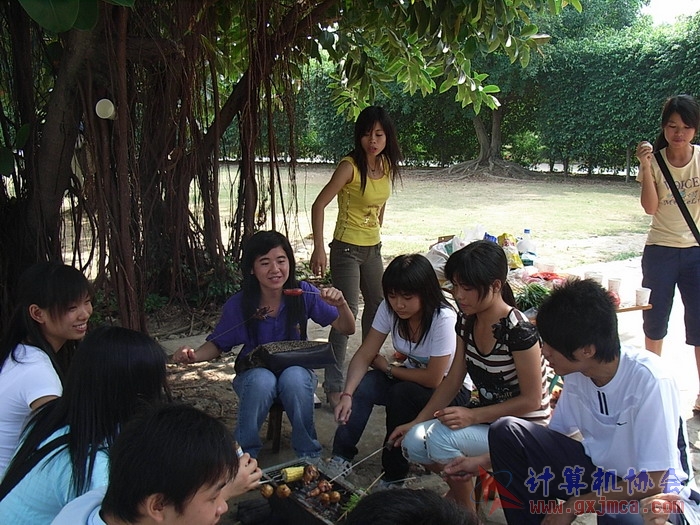 071029XCB022.jpg