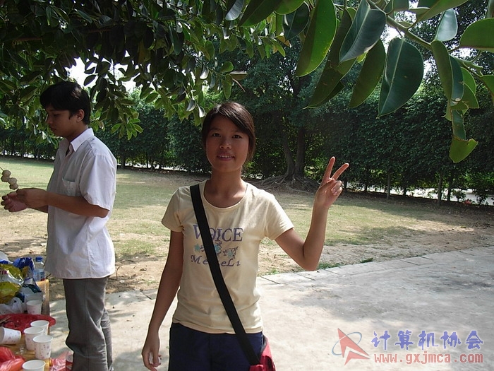 071029XCB026.jpg