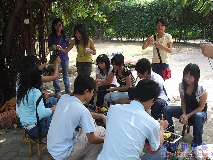 071029XCB043.jpg