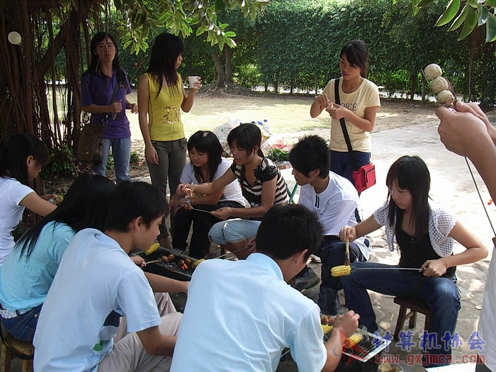 071029XCB042.jpg