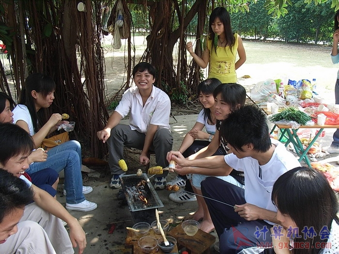071029XCB050.jpg