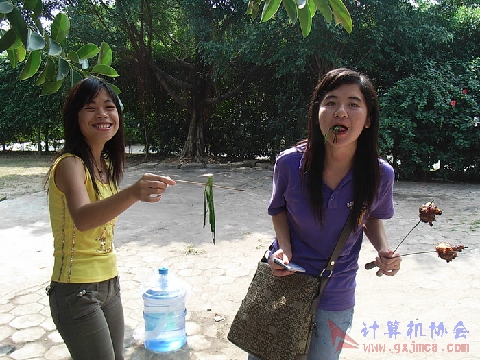 071029XCB055.jpg