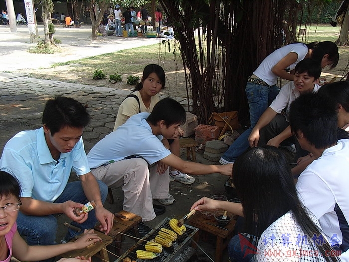 071029XCB057.jpg