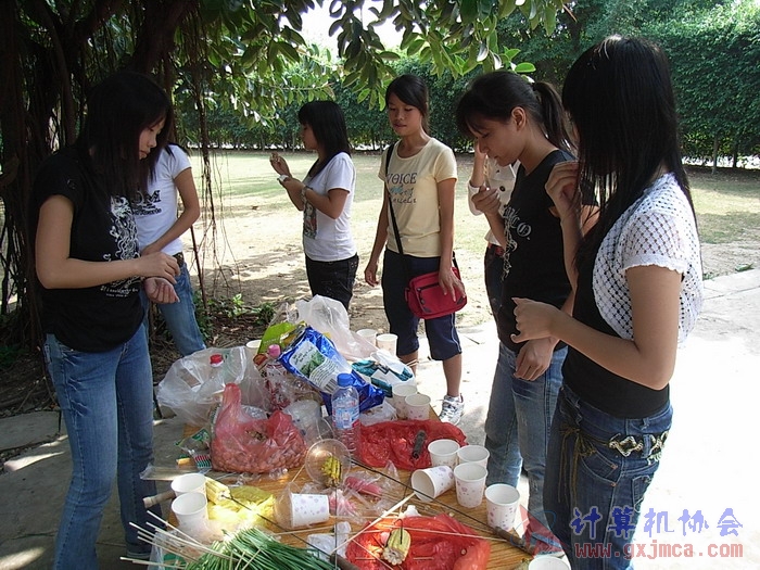 071029XCB059.jpg
