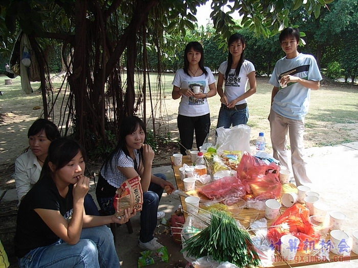 071029XCB063.jpg