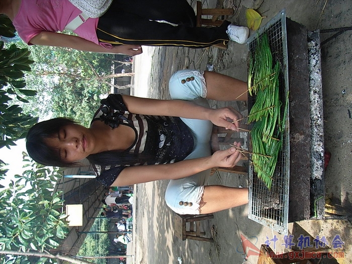 071029XCB084.jpg