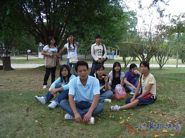 071029XCB177.jpg