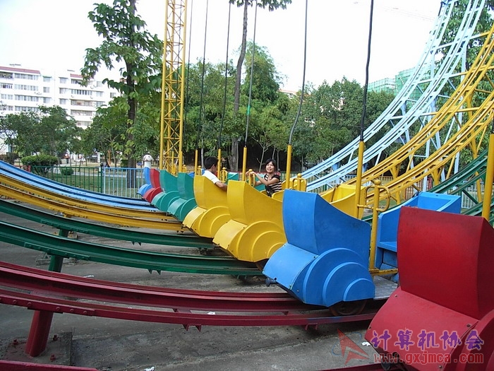 071029XCB255.jpg