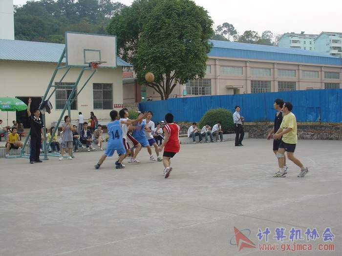 071122CALQ33.JPG