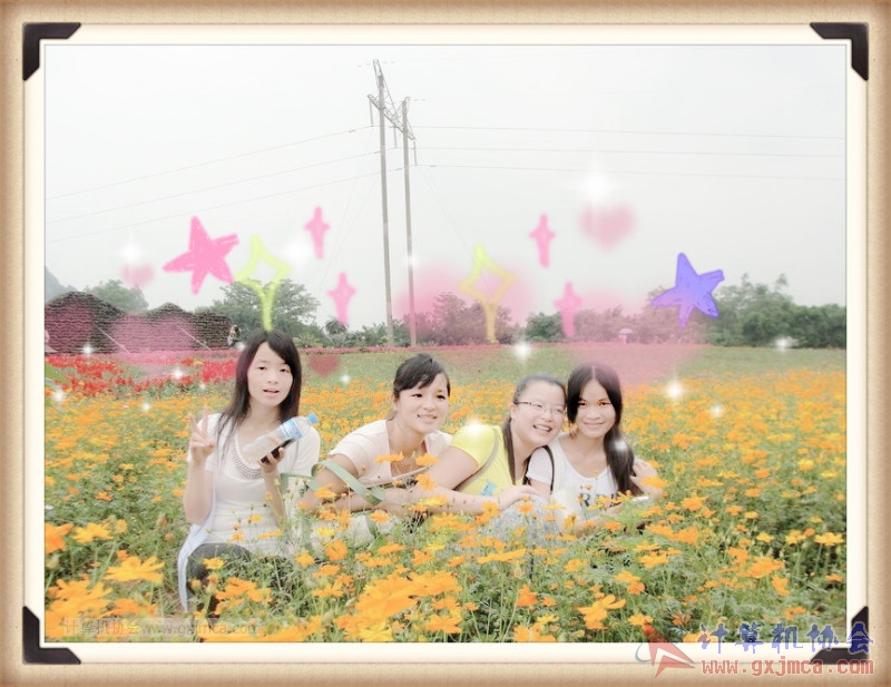 花海中的快乐.jpg