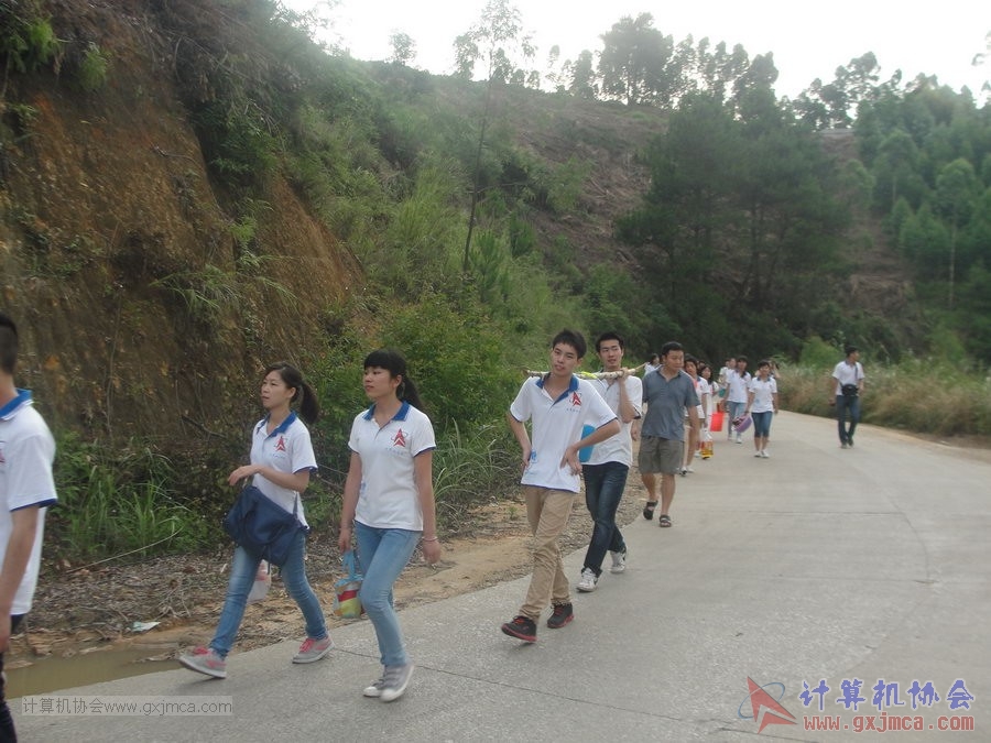 130525ca1296.JPG