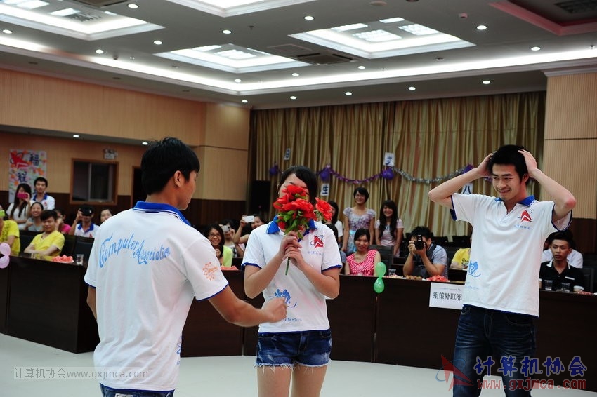 130614bzn1957.JPG