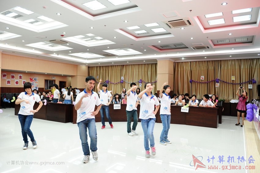 130614bzn1978.JPG