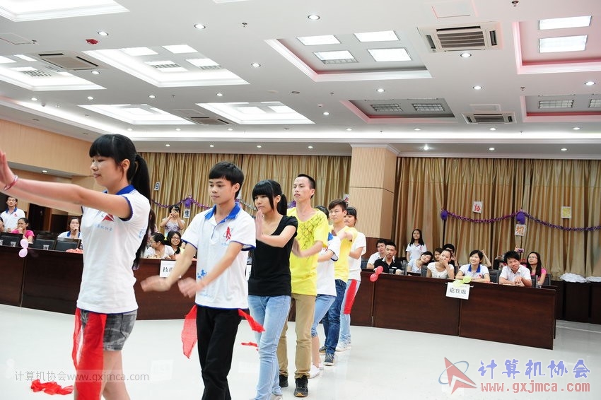 130614bzn1990.JPG