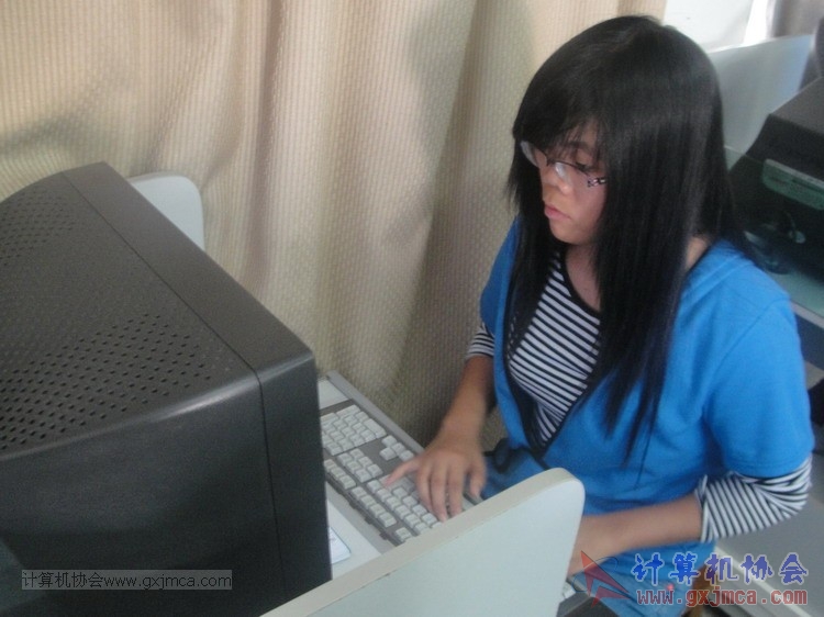 131101px70.JPG