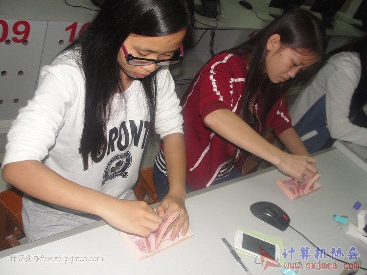 131106px24.JPG