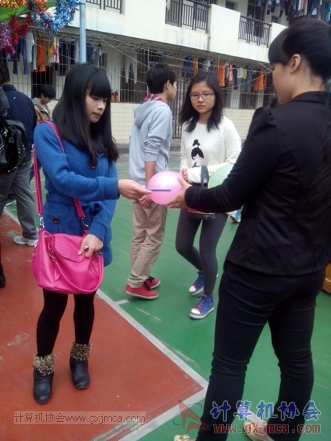 131130cs08.jpg