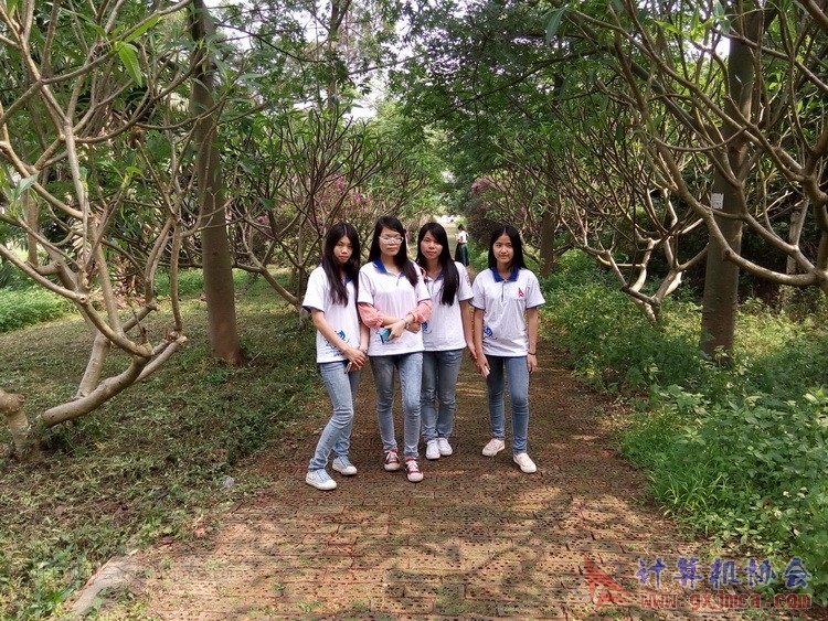 140426ca1896.jpg