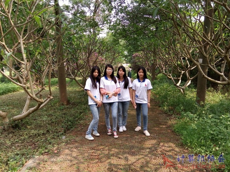 140426ca1895.jpg