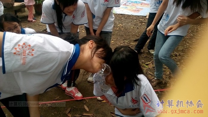 140426ca2072.jpg