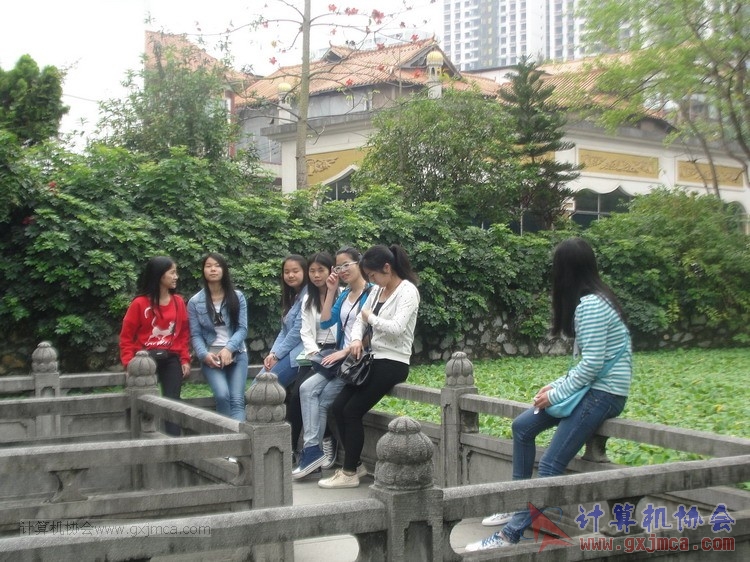 150329bwg100.JPG