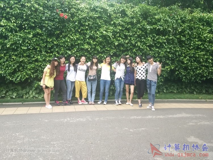 15050997.jpg