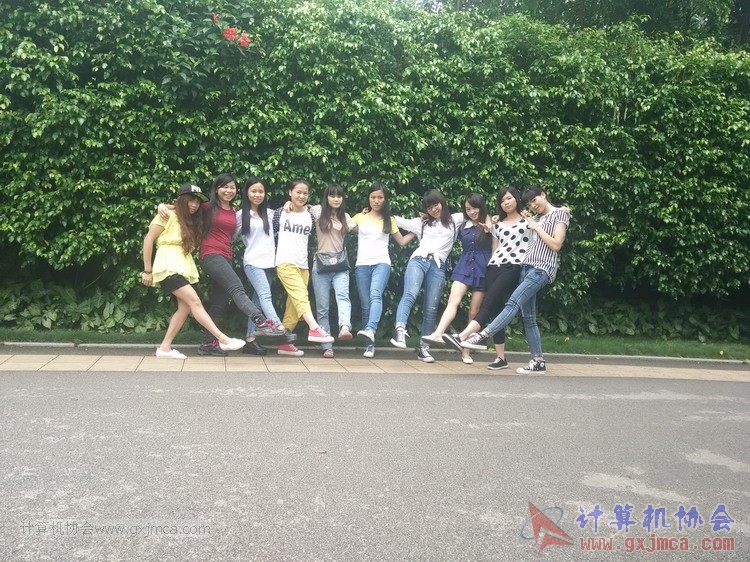 15050998.jpg