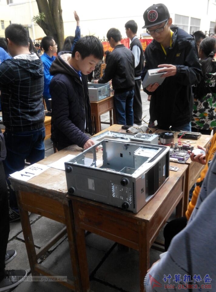 151129nczj15.jpg