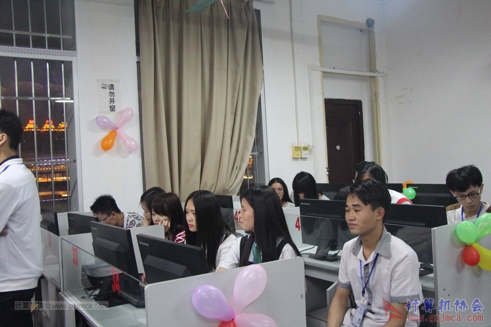 XH14JGBJX004.JPG