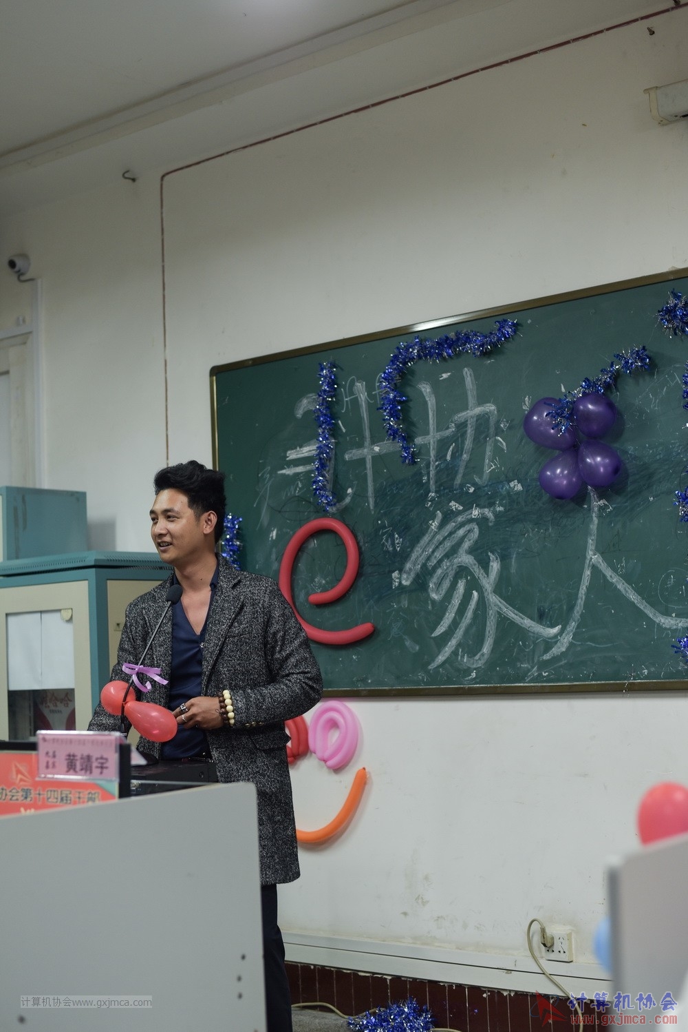 170422XH14JGBJX80.jpg