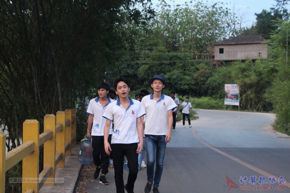170514zqd2892.JPG