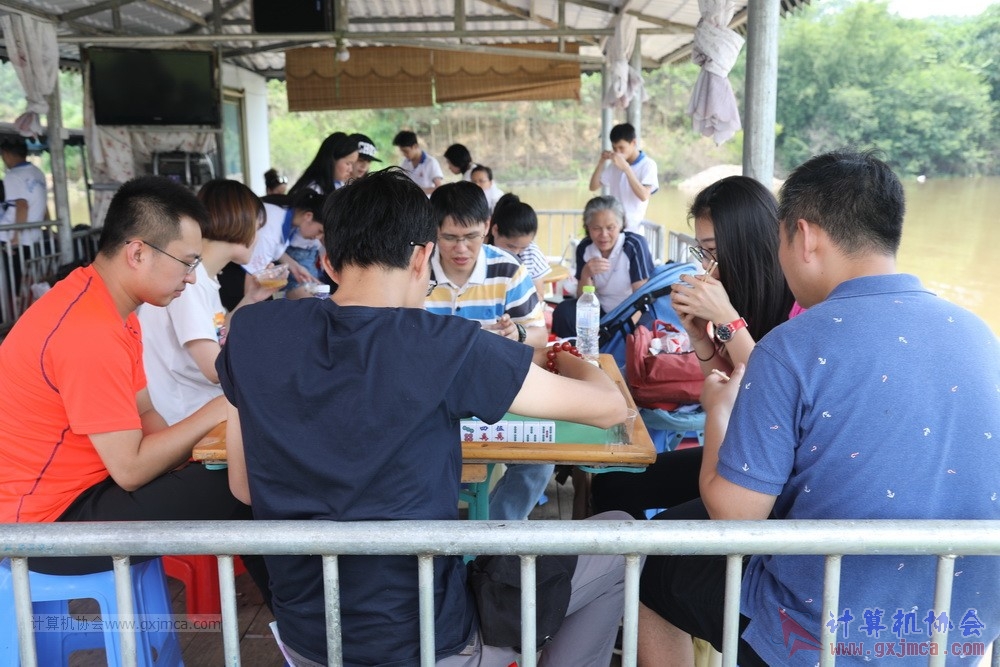 170514zqd1357.JPG