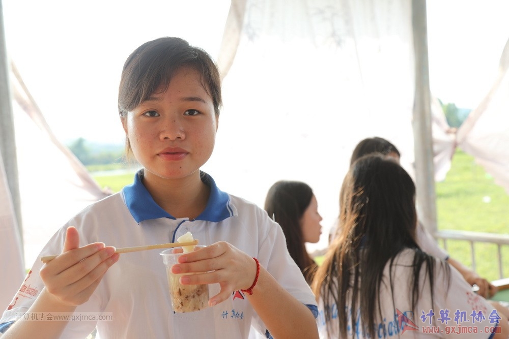 170514zqd1659.JPG