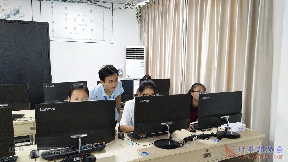 20171030wbpxd1k49.jpg