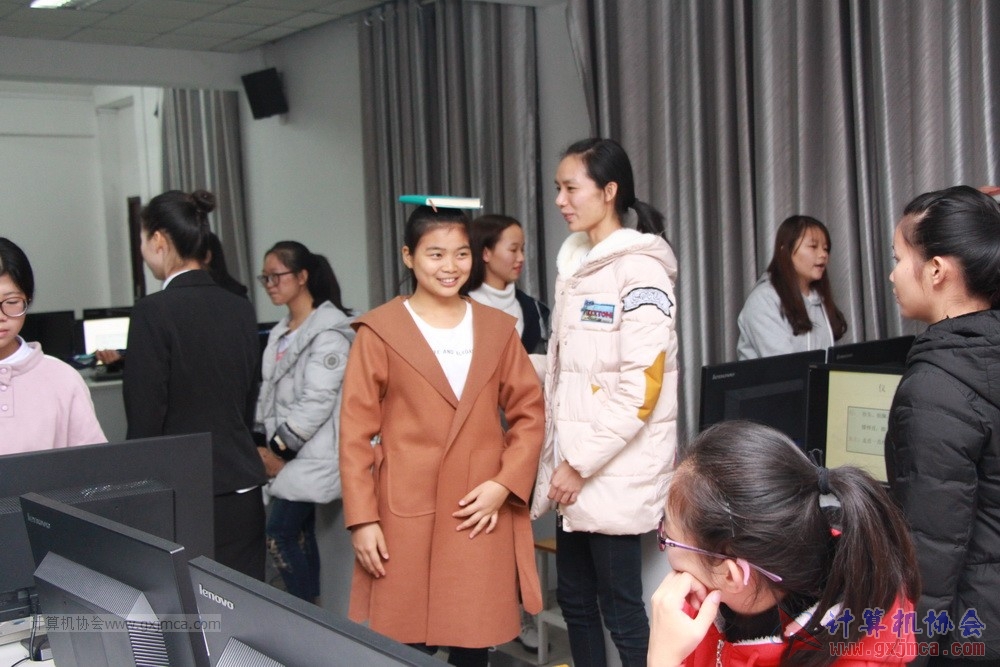 171123lypx224.JPG