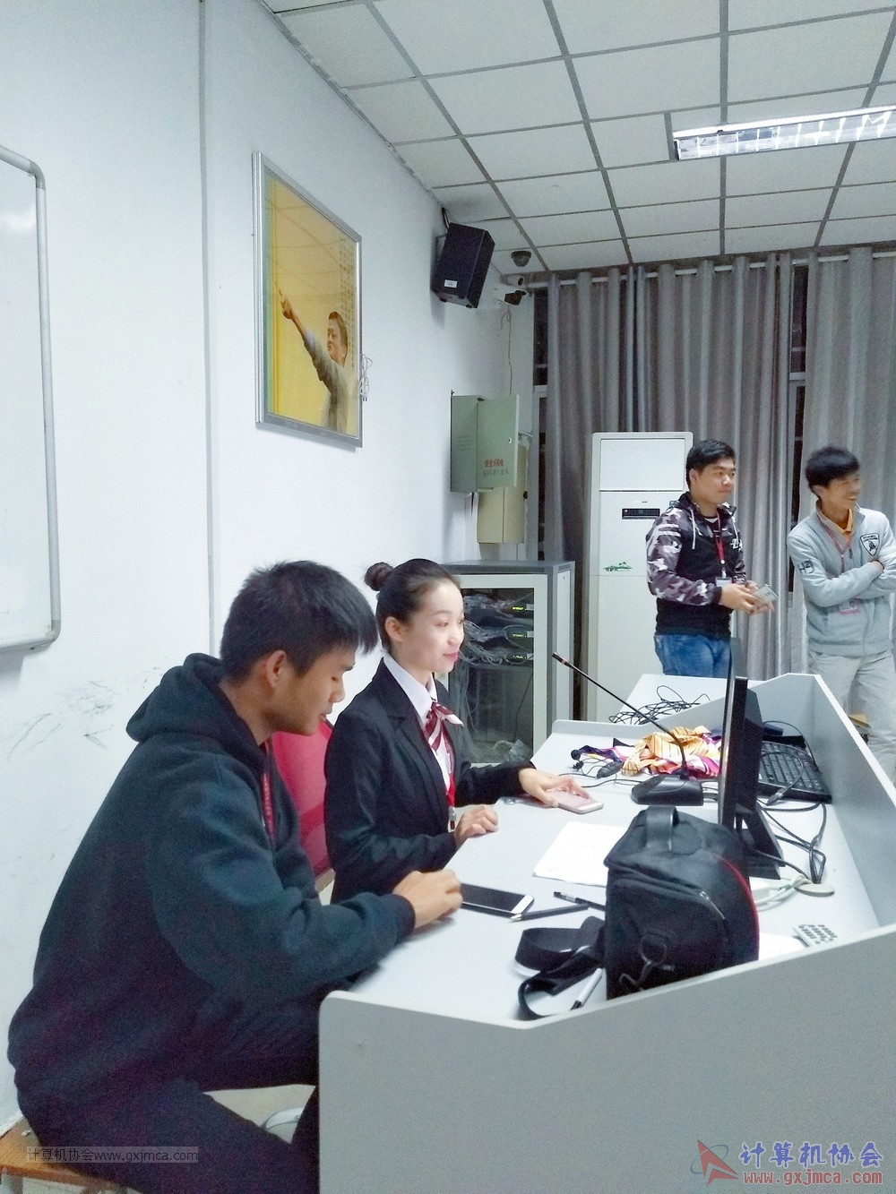 171123lypx323.jpg