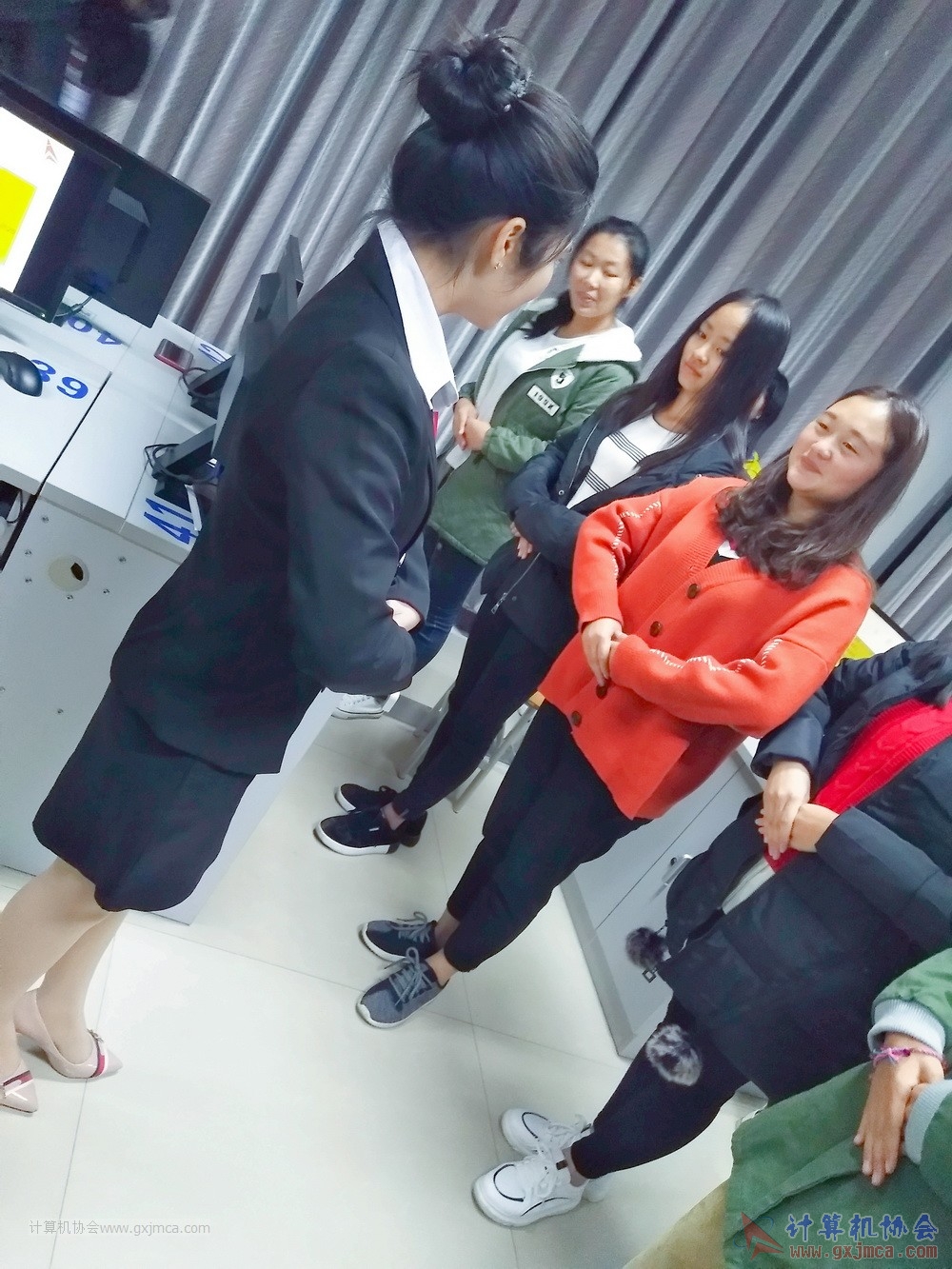 171123lypx333.jpg