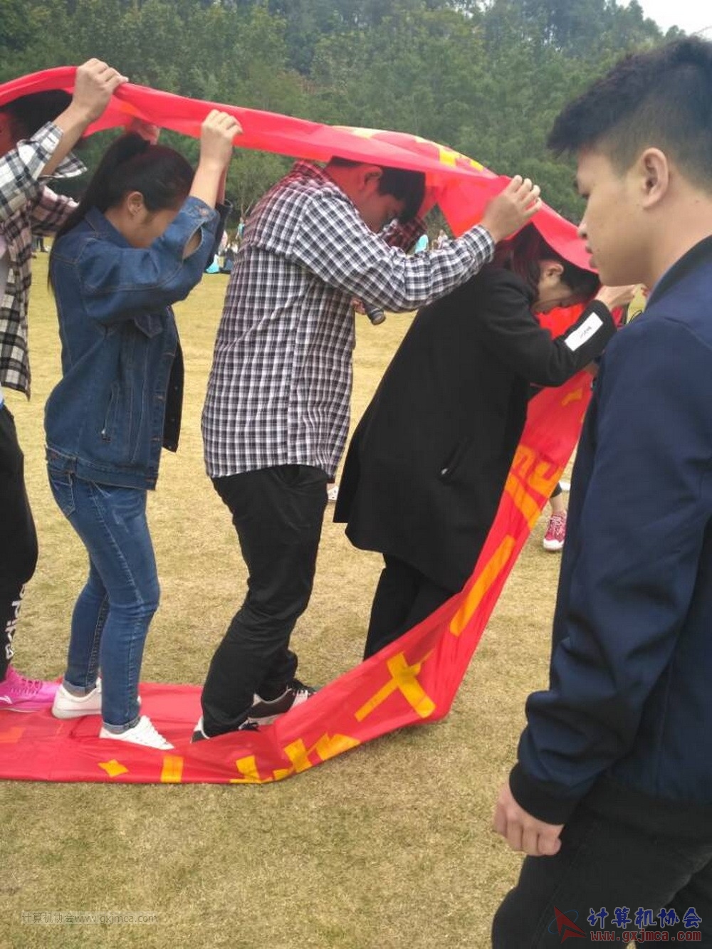171210hwtdly512.jpg