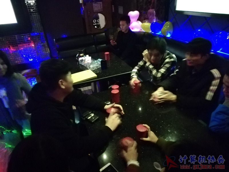 180113cakg21.jpg