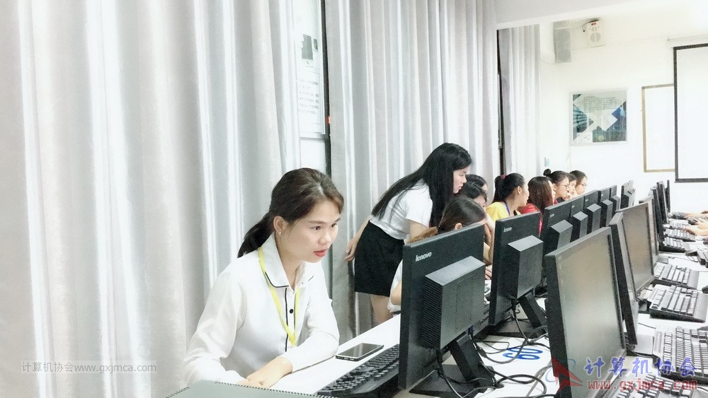180517EXDZBGTBCLJHSYYPX48.jpg