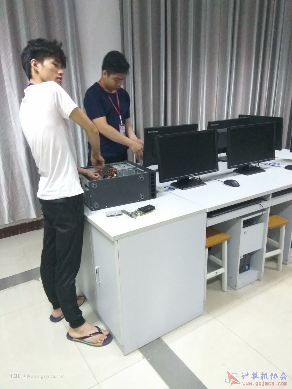 180525dnzz37.jpg